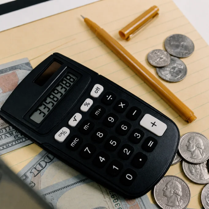 ¿Qué es el décimo tercer sueldo en Ecuador? Guía completa para empresas y empleadores
